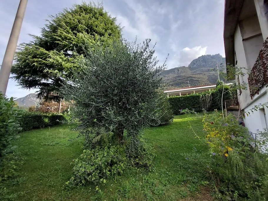 아바디아 Mandello Panoramico 아파트
