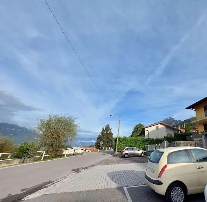 아바디아 Mandello Panoramico 아파트